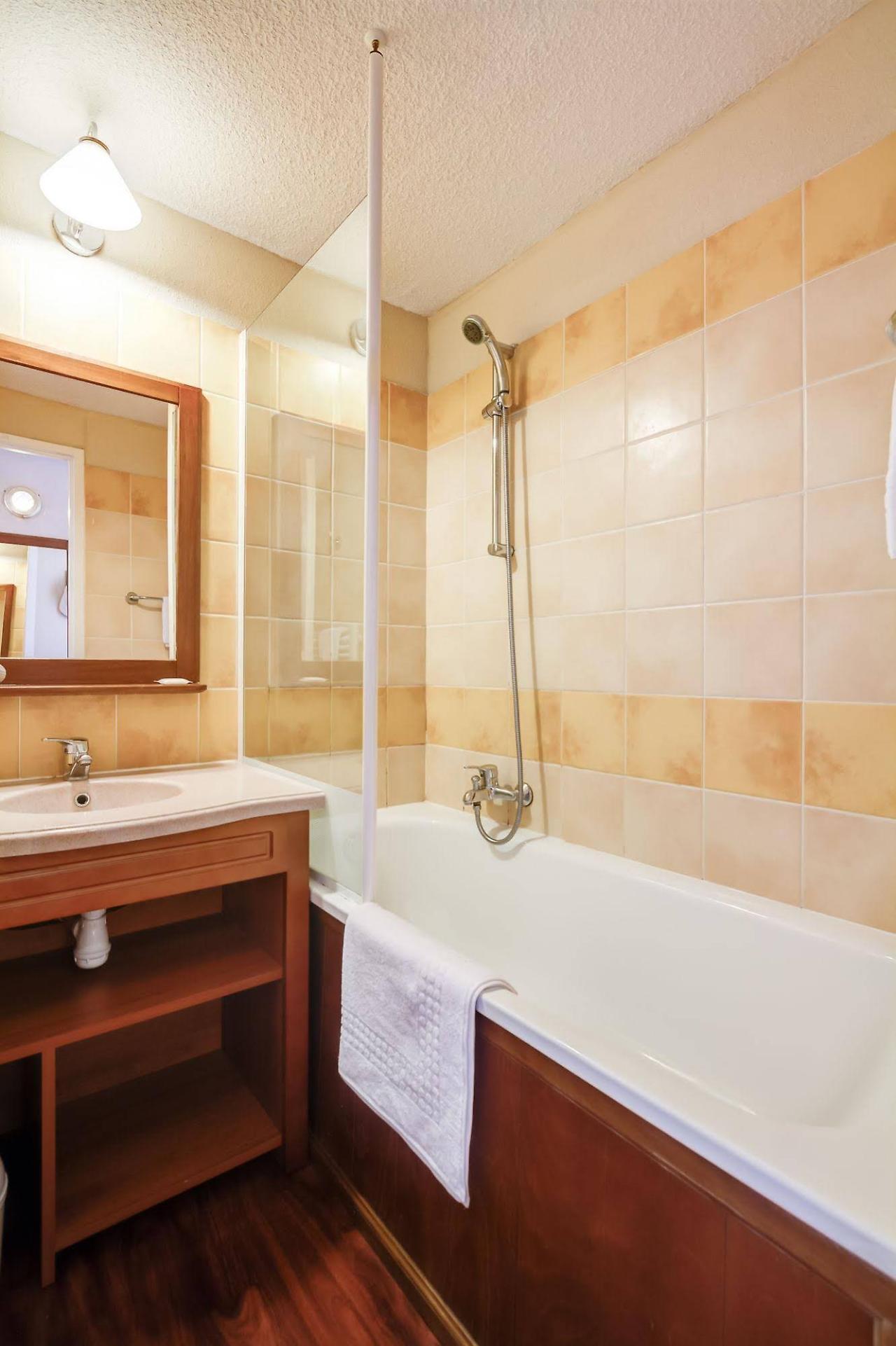 Residence Pierre & Vacances Pyrenees 2000 Le Sequoia มอง-ลูอิส ภายนอก รูปภาพ